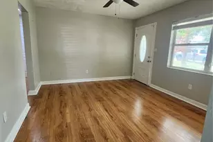 4320 Hedge Dr N, Lakeland, FL 33812 - Photo 15