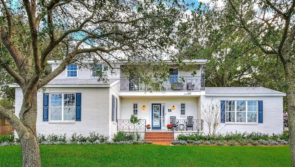 1302 Lake Elbert Dr SE - 1302 Lake Elbert Dr SE, Winter Haven, FL 33880 Luxury Property | Jose Angel Pina