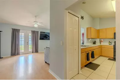 145 Eagle Point Boulevard, Auburndale, FL 33823 - Photo 3