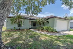 145 Eagle Point Blvd, Auburndale, FL 33823 - Photo 1