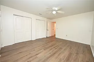 613 Robin Rd, Lakeland, FL 33803 - Photo 17