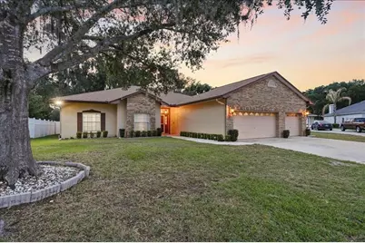 448 Lake Harris Drive, Lakeland, FL 33813 - Photo 1