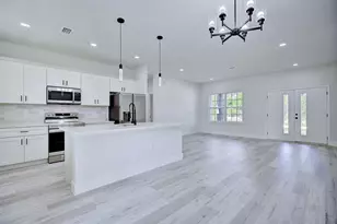 5230 San Juan Dr, Sebring, FL 33872 - Photo 5