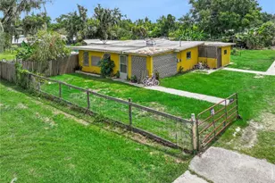 825 Cook Rd, Mulberry, FL 33860 - Photo 1