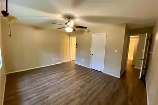 1100 Martinique Dr, Winter Haven, FL 33884 - Photo 13