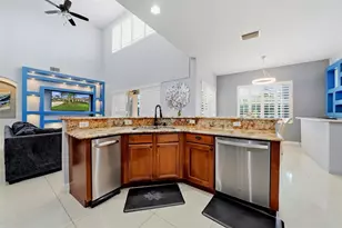 18043 Cozumel Isle Dr, Tampa, FL 33647 - Photo 37