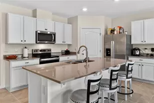 4981 Foxglove Cir, Lakeland, FL 33811 - Photo 13