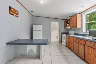 4736 Walnut Cir S, Lakeland, FL 33810 - Photo 11