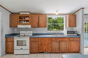 4736 Walnut Cir S, Lakeland, FL 33810 - Photo 9