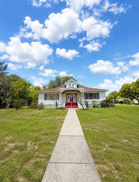 102 S Lakeshore Blvd - 102 S Lakeshore Blvd, Lake Wales, FL 33853 Luxury Property | Jose Angel Pina