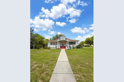 102 S Lakeshore Boulevard, Lake Wales, FL 33853 - Photo 1