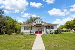 102 S Lakeshore Blvd, Lake Wales, FL 33853 - Photo 1
