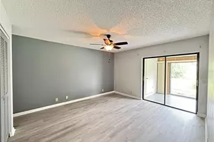 1026 Medinah Dr, Winter Haven, FL 33884 - Photo 9