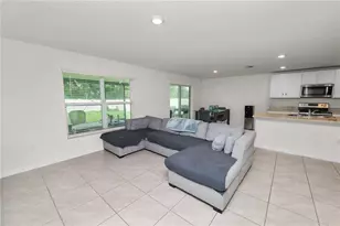 3715 Capri Coast Dr, Plant City, FL 33565 - Photo 15