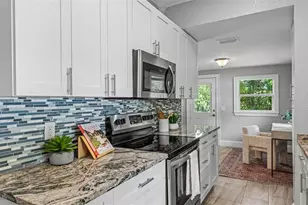 541 W Park St, Lakeland, FL 33803 - Photo 15