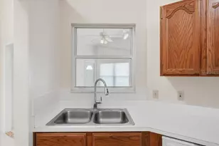 6006 Crane Dr, Lakeland, FL 33809 - Photo 15