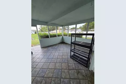 512 Boger Boulevard N, Lakeland, FL 33803 - Photo 3