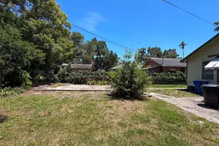 2436 10th St S, Saint Petersburg, FL 33705 - Photo 35