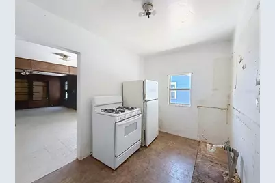 2436 10th Street S, Saint Petersburg, FL 33705 - Photo 25
