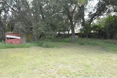 907 Pine Street, Immokalee, FL 34142 - Photo 29