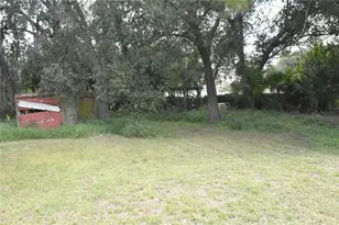 907 Pine St, Immokalee, FL 34142 - Photo 29