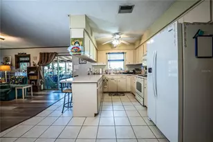 3533 Crestwood Ct, Lakeland, FL 33812 - Photo 11