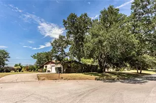 3533 Crestwood Ct, Lakeland, FL 33812 - Photo 9