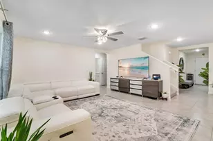 35704 Doveland Dr, Zephyrhills, FL 33541 - Photo 9