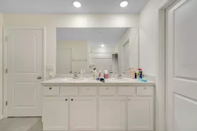 35704 Doveland Drive, Zephyrhills, FL 33541 - Photo 17