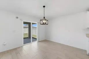 35029 Brackett Bnd, Zephyrhills, FL 33541 - Photo 23