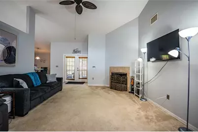 8010 Ashley Pointe Drive, Lakeland, FL 33810 - Photo 5