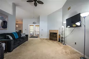 8010 Ashley Pointe Dr, Lakeland, FL 33810 - Photo 5