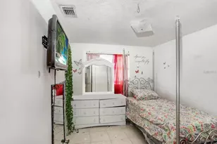 4833 Ashland Dr, Tampa, FL 33610 - Photo 9