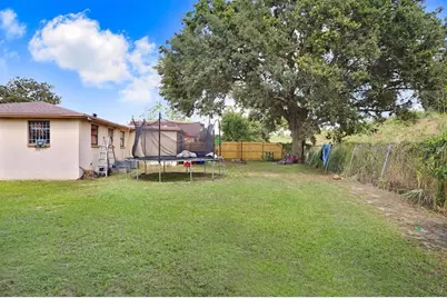 4833 Ashland Drive, Tampa, FL 33610 - Photo 13