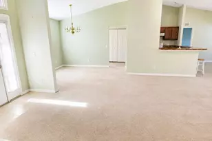 265 Majestic Gardens Ln, Winter Haven, FL 33880 - Photo 9