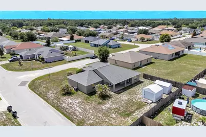 265 Majestic Gardens Lane, Winter Haven, FL 33880 - Photo 3