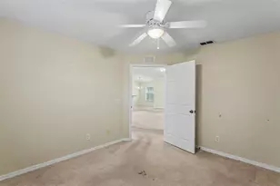 265 Majestic Gardens Ln, Winter Haven, FL 33880 - Photo 17