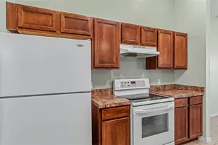 265 Majestic Gardens Ln, Winter Haven, FL 33880 - Photo 7