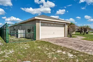 265 Majestic Gardens Ln, Winter Haven, FL 33880 - Photo 5