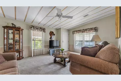 4959 Colonnades Circle W, Lakeland, FL 33811 - Photo 9