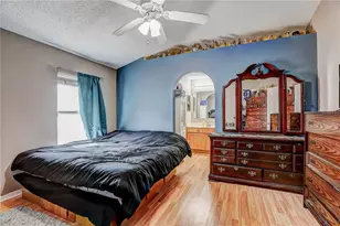 30257 Birdhouse Dr, Wesley Chapel, FL 33545 - Photo 17