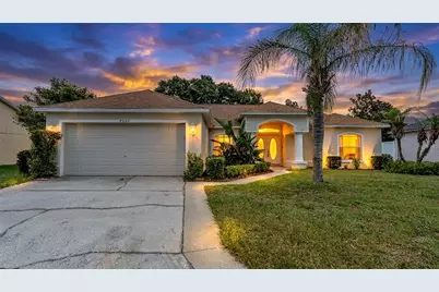 8202 Westmont Terrace Drive, Lakeland, FL 33810 - Photo 3