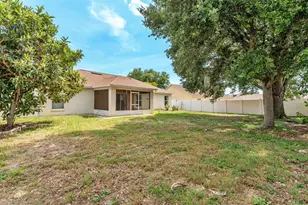 8202 Westmont Terrace Dr, Lakeland, FL 33810 - Photo 7