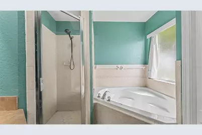 8202 Westmont Terrace Drive, Lakeland, FL 33810 - Photo 21
