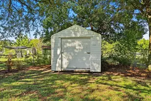 2111 Groveglen Ln S, Lakeland, FL 33813 - Photo 45