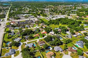 2111 Groveglen Ln S, Lakeland, FL 33813 - Photo 47