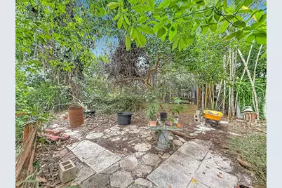6330 Emerson Avenue S, Saint Petersburg, FL 33707 - Photo 41
