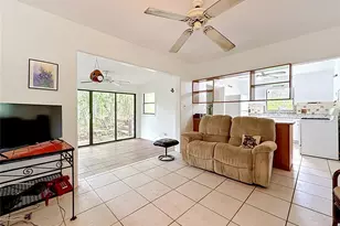 6330 Emerson Ave S, Saint Petersburg, FL 33707 - Photo 9