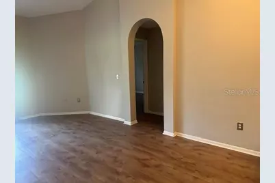 515 Scarlet Maple Court, Plant City, FL 33563 - Photo 5