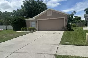 515 Scarlet Maple Ct, Plant City, FL 33563 - Photo 17